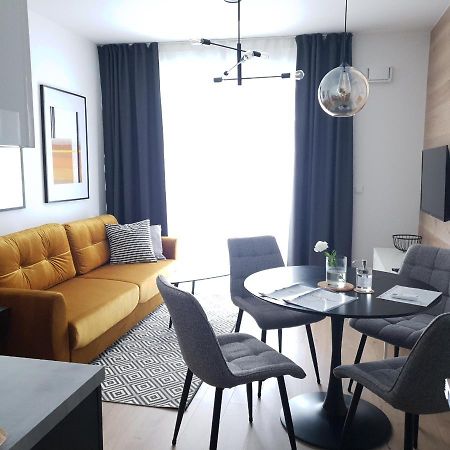 Bit Eccentric With The Balcony Apartment Warsawa Bagian luar foto