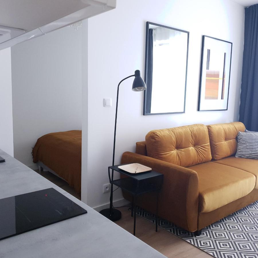 Bit Eccentric With The Balcony Apartment Warsawa Bagian luar foto